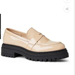 BRUNO MAGLI Sienna Loafer in Honey Patent Leather- Size 8, BRAND NEW